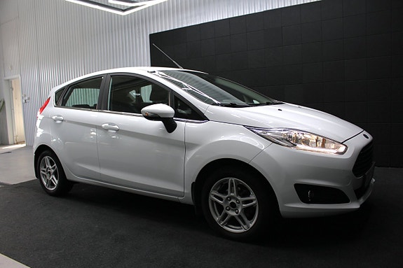 Ford Fiesta 7 of 14