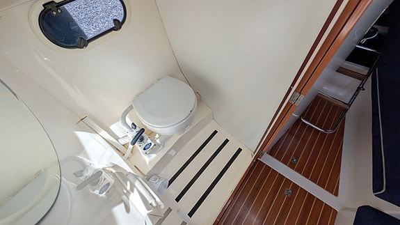 Aquador 23 HT -2011. Volvo Penta D3-200. Bogpropeller! 13 of 14