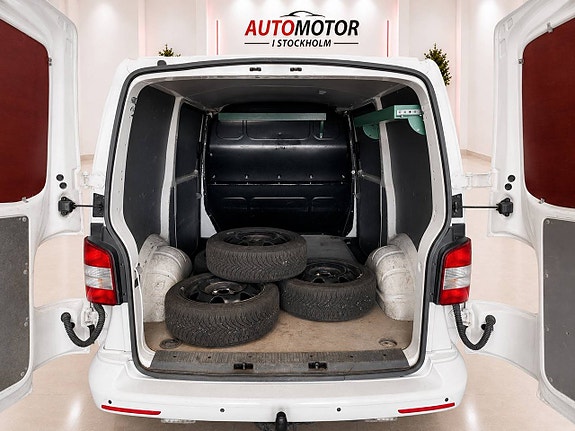 Volkswagen Transporter 11 of 22