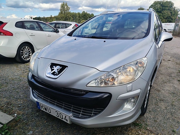 Peugeot 308 SW 3 of 14