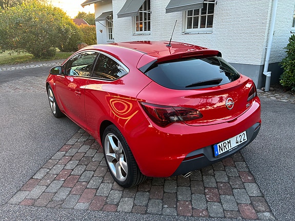 Opel Astra 4 of 9