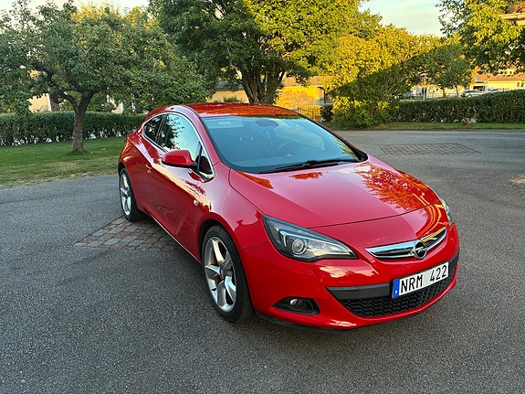 Opel Astra 2 of 9
