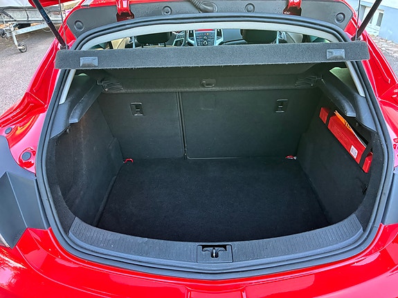 Opel Astra 7 of 9