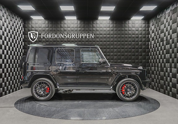 Mercedes-Benz G63 9 of 25