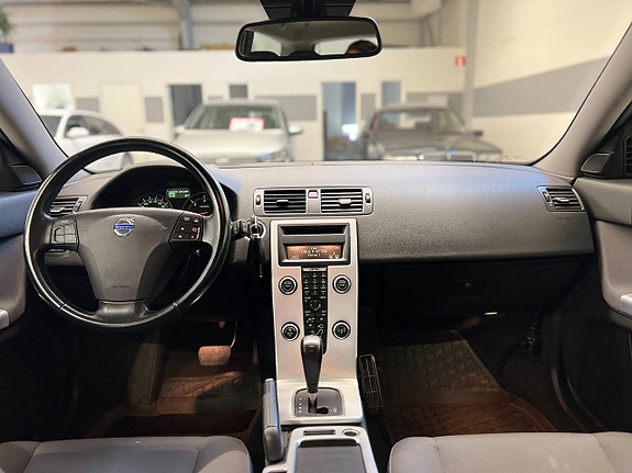 Volvo V50 12 of 21