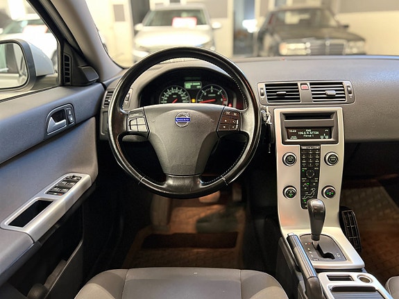Volvo V50 13 of 21
