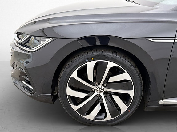 Volkswagen Arteon 29 of 30