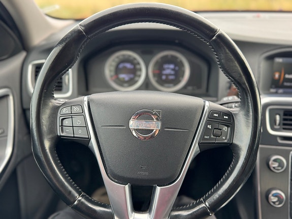 Volvo V60 6 of 24