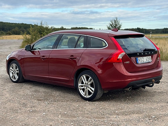Volvo V60 12 of 24