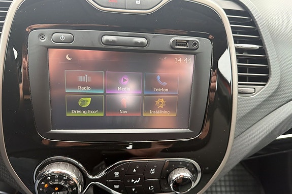 Renault Captur 11 of 13