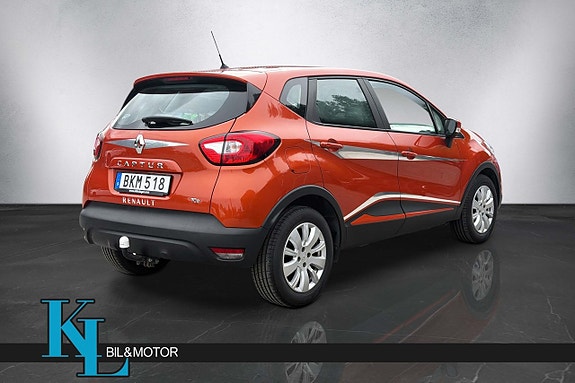 Renault Captur 3 of 13