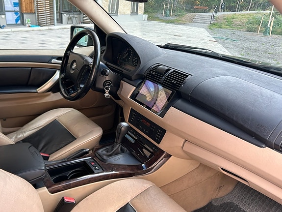 BMW X5 9 of 10