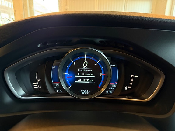 Volvo V40 24 of 28