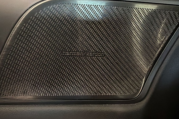 Volvo V60 15 of 16