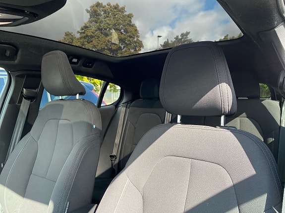 Volvo C40 3 of 4