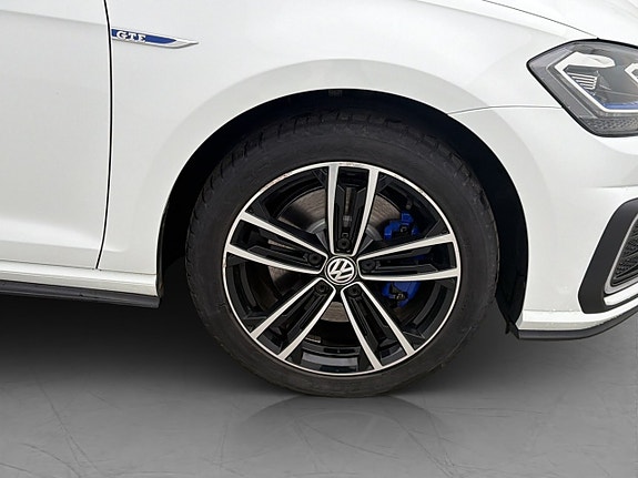 Volkswagen Golf I 30 of 30