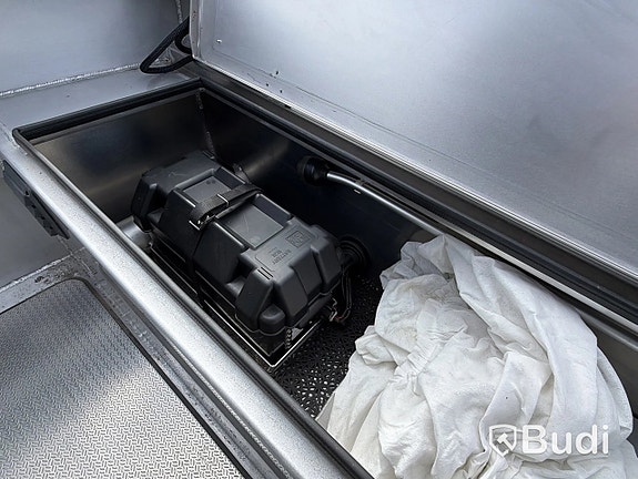 Ockelbo B18CC, 2025 – Mercury F115ELPT... via konkursauktion 9 of 17