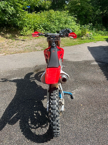 Honda Crf450r 2 of 7