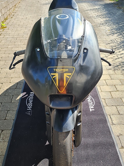 Triumph 765 RS Moto2 Replika 8 of 9