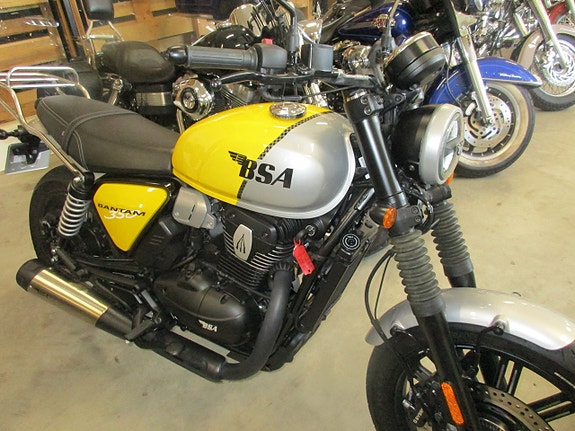 BSA 350 Bantam 2 of 3