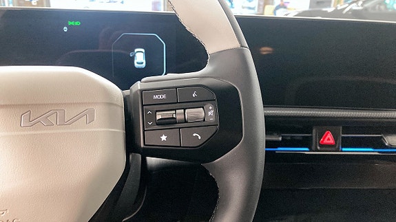 Kia EV6 14 of 19