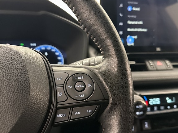 Toyota RAV4 20 of 29