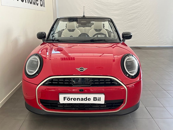 MINI Cooper C 3 of 15