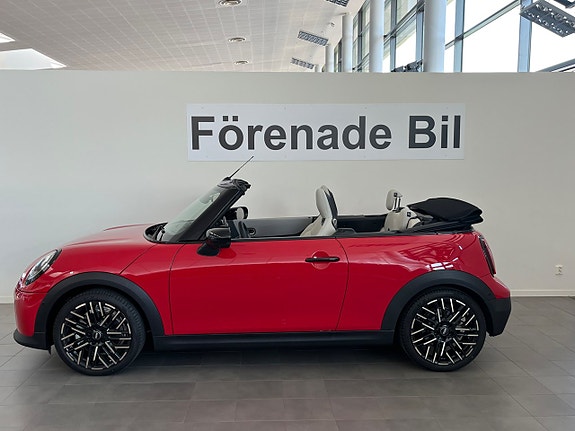 MINI Cooper C 4 of 15