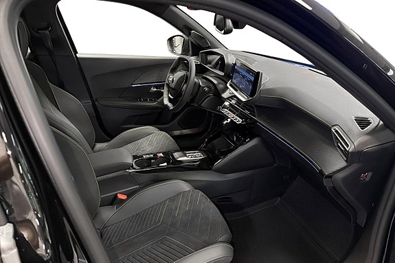Peugeot 2008 11 of 22