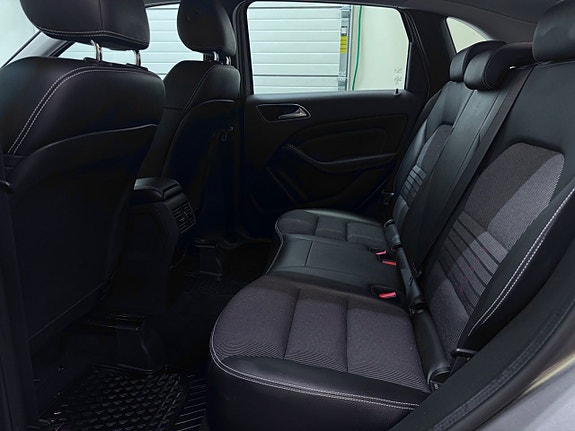 Mercedes-Benz B200 d 10 of 23