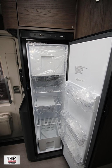 Adria Matrix Supreme 670 SC 11 of 15