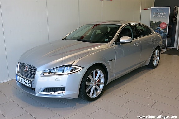 Jaguar XF 4 of 19