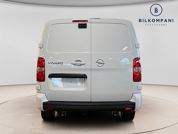 Opel Vivaro 4 of 9