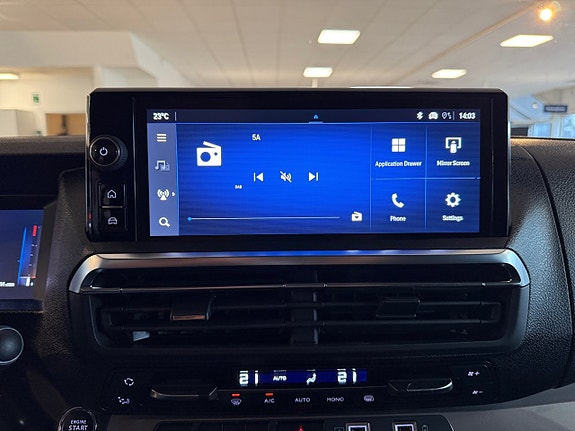 Opel Vivaro 7 of 9