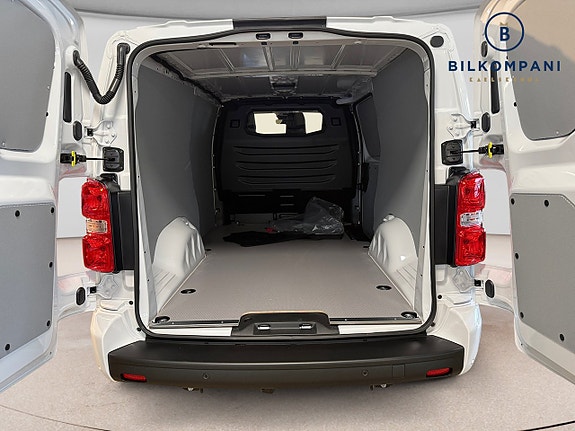 Opel Vivaro 6 of 9
