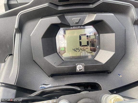 Can-Am CAN-AM OUTL 650 XMR 9 of 9