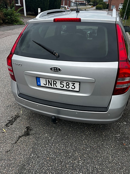 Kia Ceed 8 of 8
