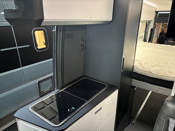 Adria TWIN 640 SGX SUPREME "TOPPUTRUSTAD" 6 of 13
