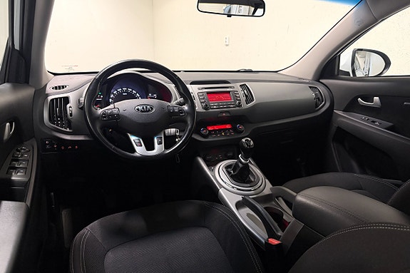 Kia Sportage 10 of 27