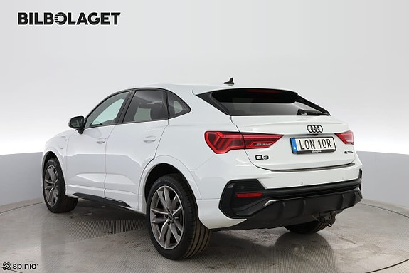 Audi Q3 3 of 17
