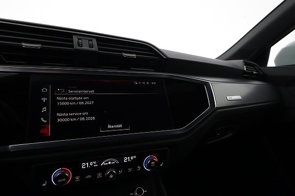 Audi Q3 13 of 17