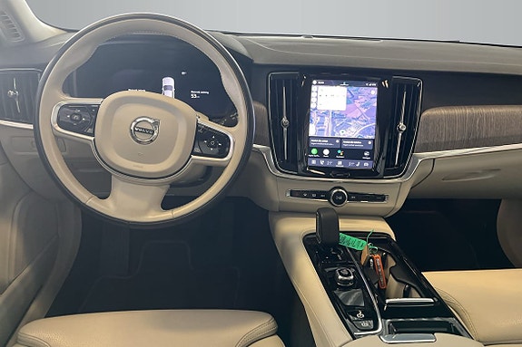 Volvo V90 12 of 14