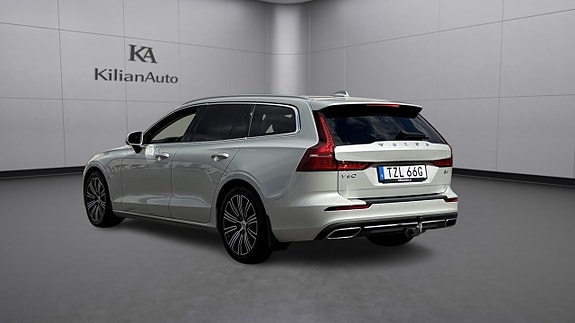 Volvo V60 7 of 30