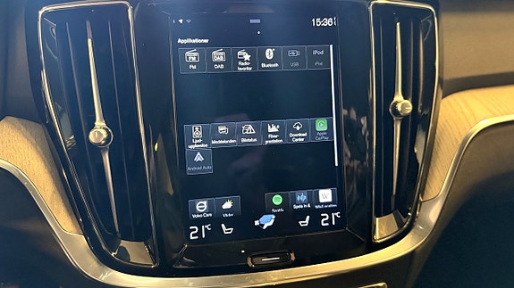 Volvo V60 23 of 30
