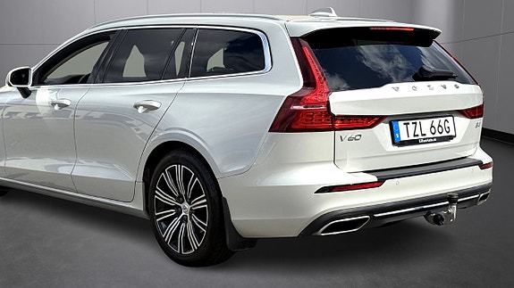 Volvo V60 8 of 30