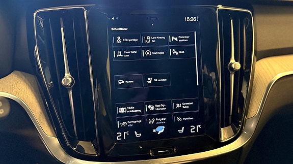 Volvo V60 22 of 30