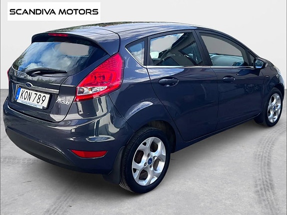 Ford Fiesta 8 of 22