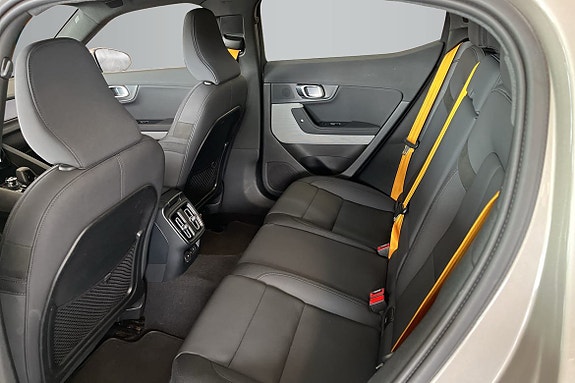 Polestar 2 11 of 18