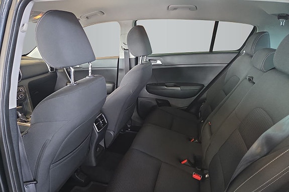 Kia Sportage 11 of 13