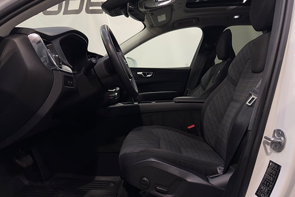 Volvo XC60 7 of 26